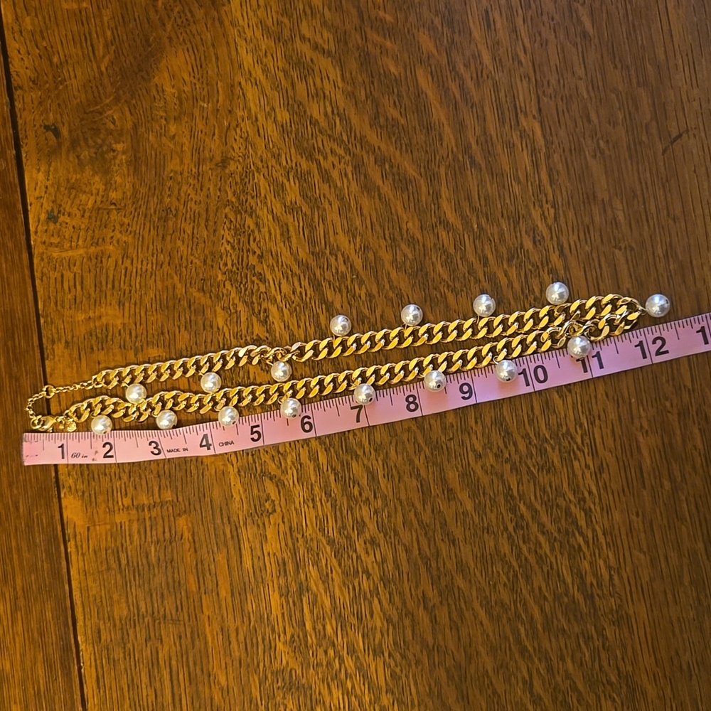 Ann Taylor Faux Pearls And Thick Gold Chain Necklace - Picture 6 of 8